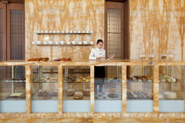 Heddon Yokocho terrace