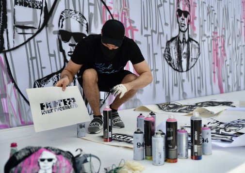 KARL LAGERFELD x ENDLESS LAUNCH