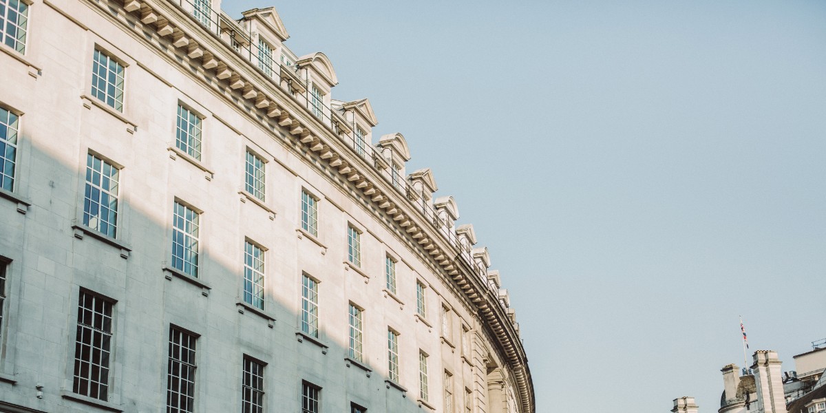 Looking up at the Regent Street curve